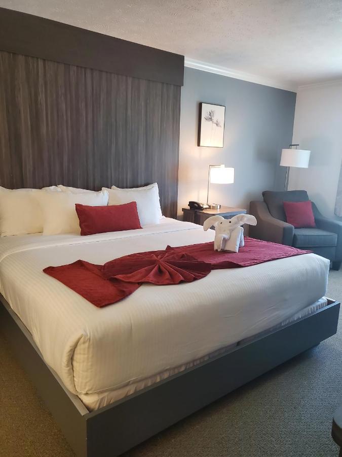 Sequoia Inn Ханфорд Экстерьер фото